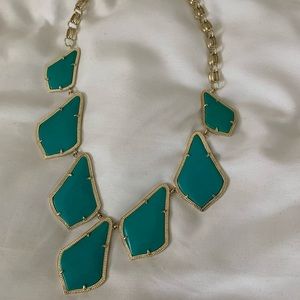 Kinsey Kendra Scott bib necklace